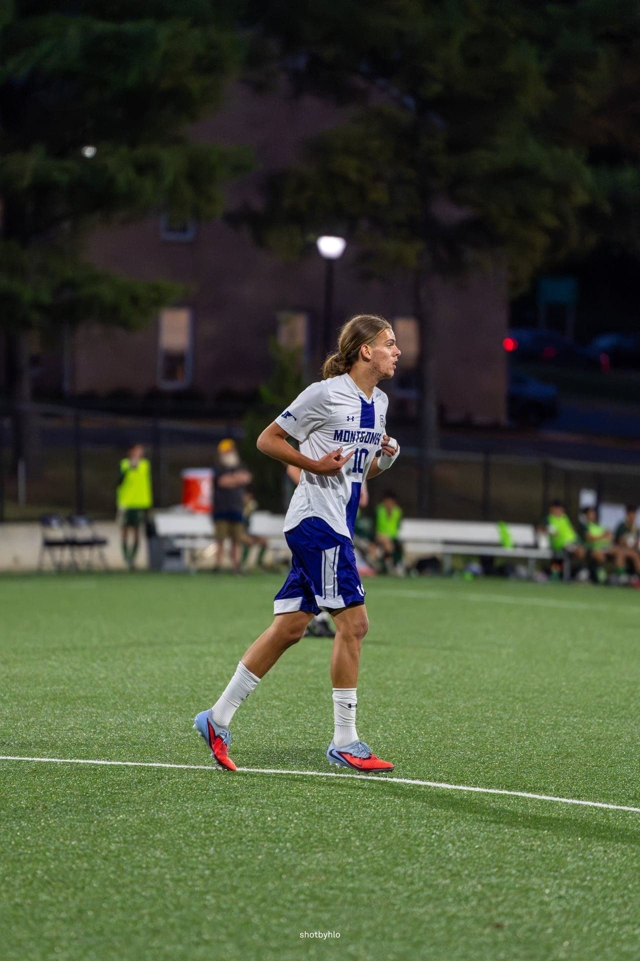 Un joueur Next Player en match avec son université